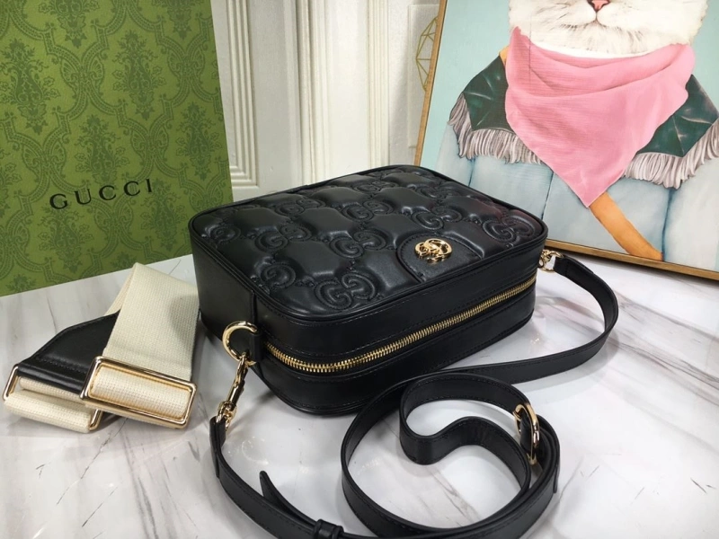 Gvc*1 satchel bags 4186-0047