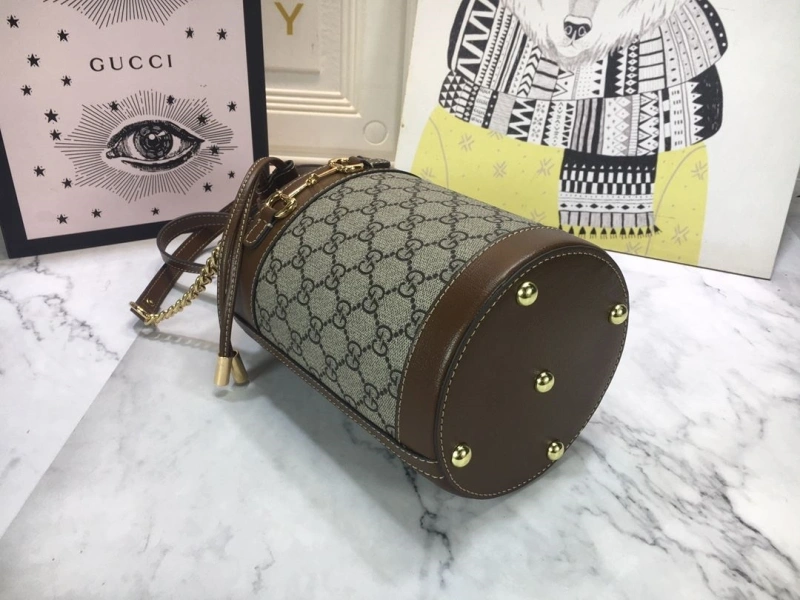 Gvc*1 bucket bags 4186-0394
