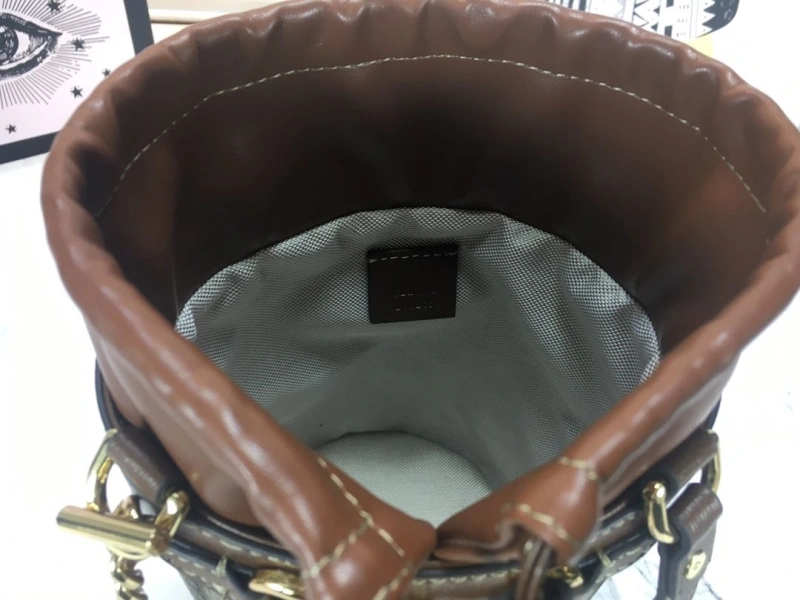 Gvc*1 bucket bags 4186-0394