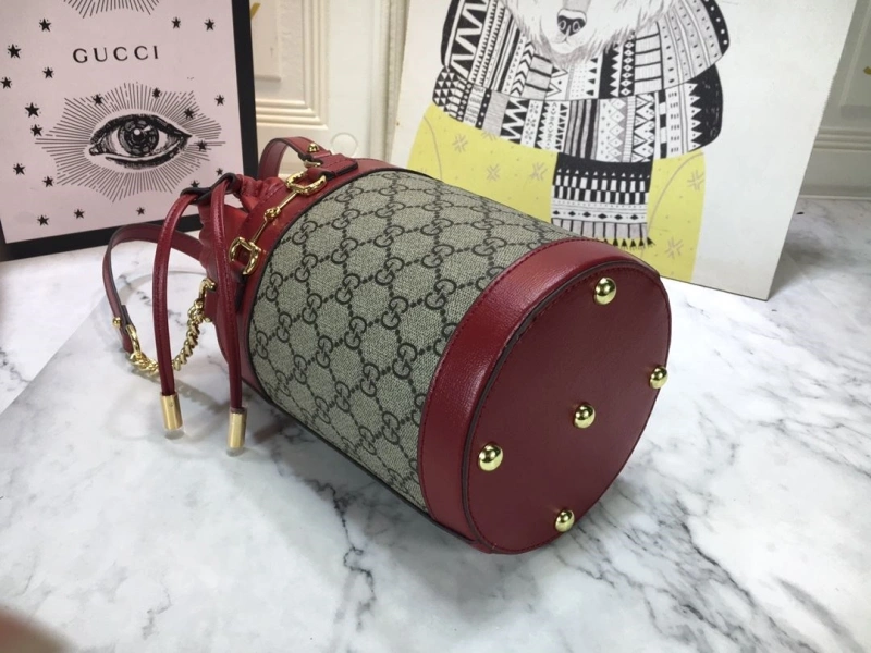 Gvc*1 bucket bags 4186-0395