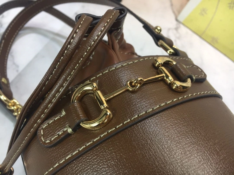 Gvc*1 bucket bags 4186-0398