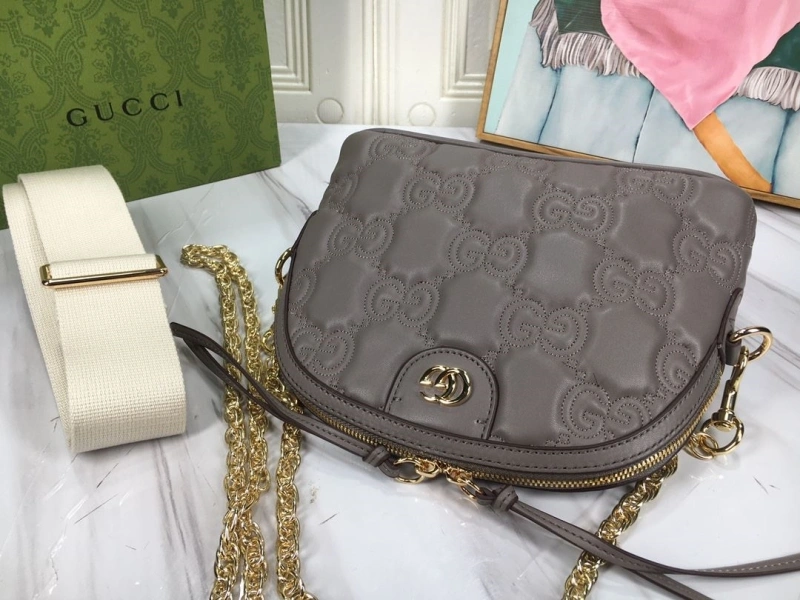 Gvc*1 satchel bags 4186-0456
