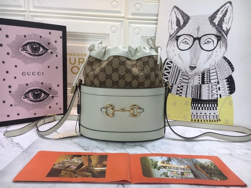 Gvc*1 bucket bags 4186-0478