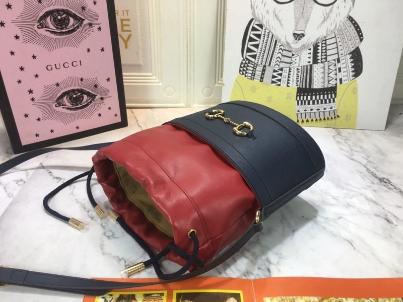 Gvc*1 bucket bags 4186-0479