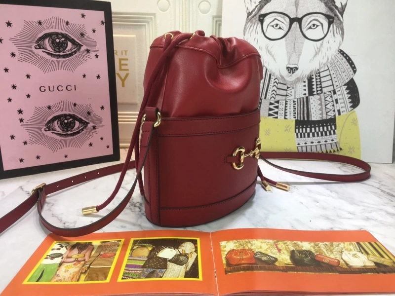 Gvc*1 bucket bags 4186-0480