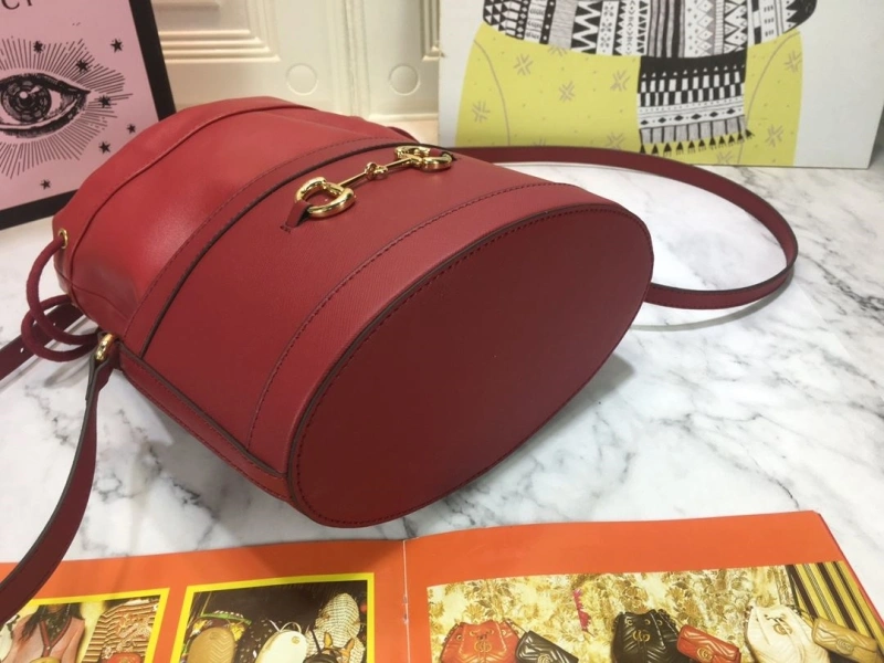 Gvc*1 bucket bags 4186-0480