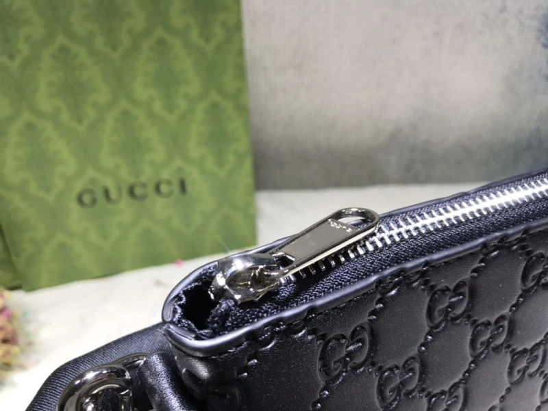 Gvc*1 clutch bags 4186-0561