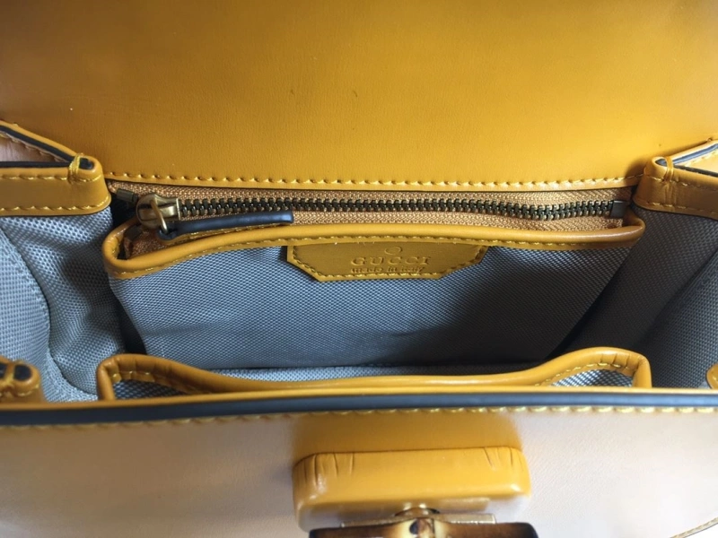 Gvc*1 top handle bags 4186-0609