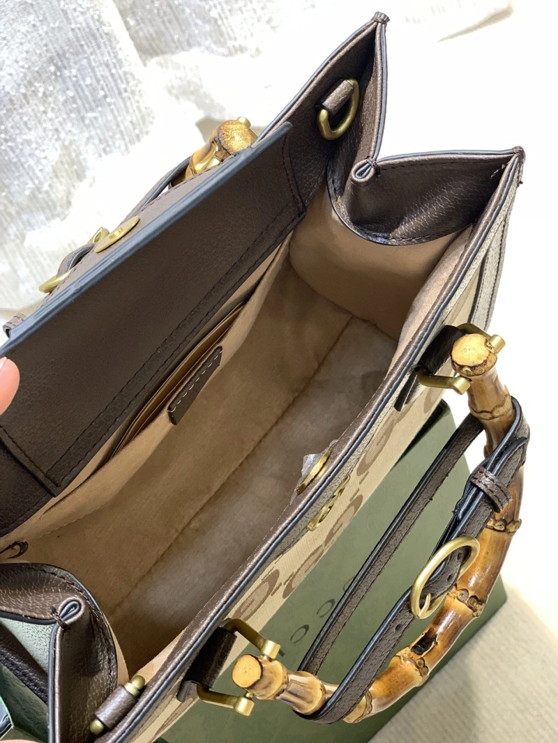 Gvc*1 top handle bags 4189a-0108