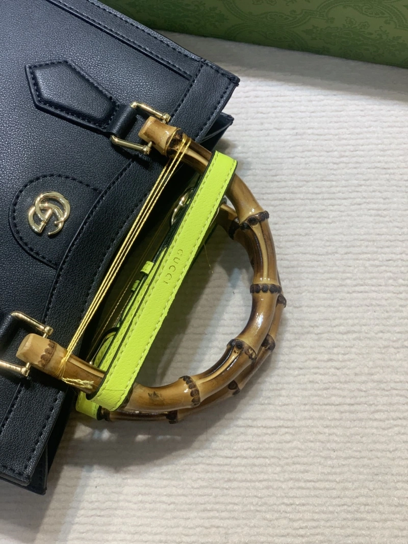 Gvc*1 top handle bags 4189a-0109