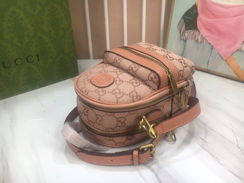 Gvc*1 backpacks 4189a-0155