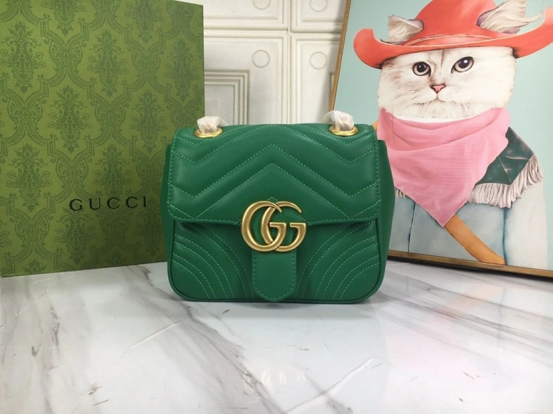 Gvc*1 clutch bags 4189a-0245