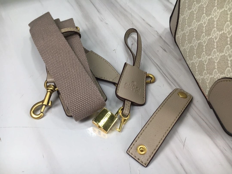 Gvc*1 travel bags 4189a-0258