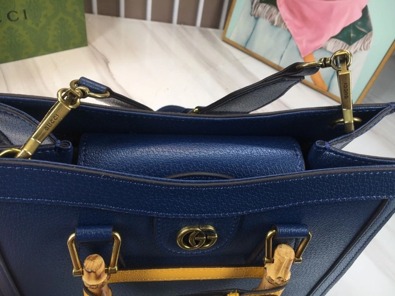 Gvc*1 top handle bags 4189a-0335