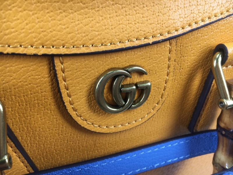 Gvc*1 top handle bags 4189a-0337