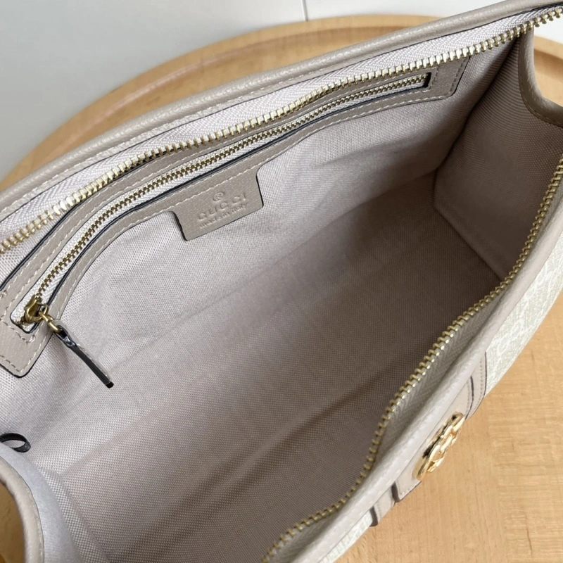 Gvc*1 clutch bags 4189a-0387