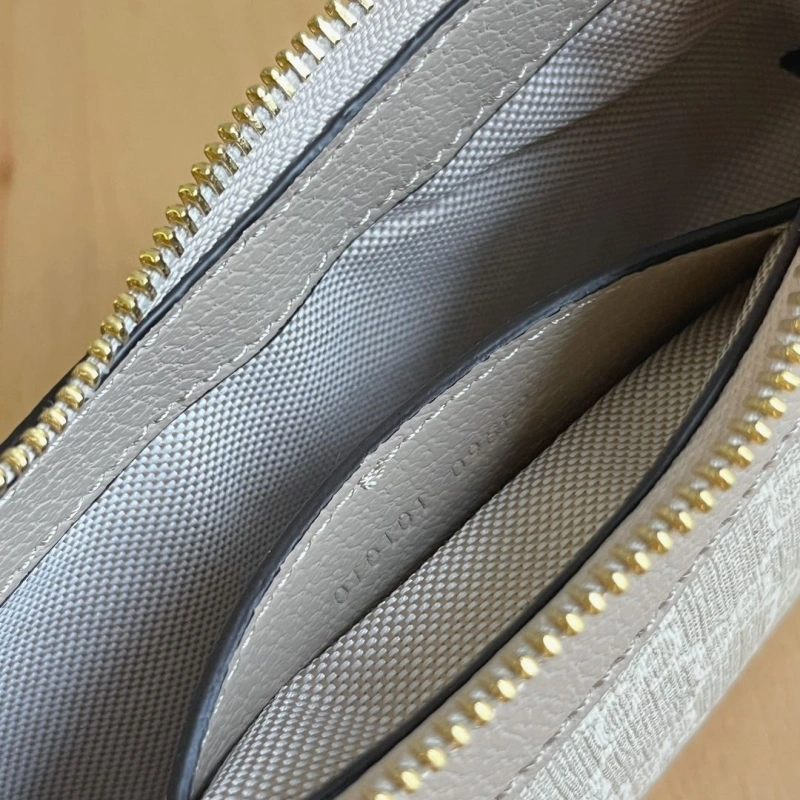 Gvc*1 top handle bags 4189a-0613