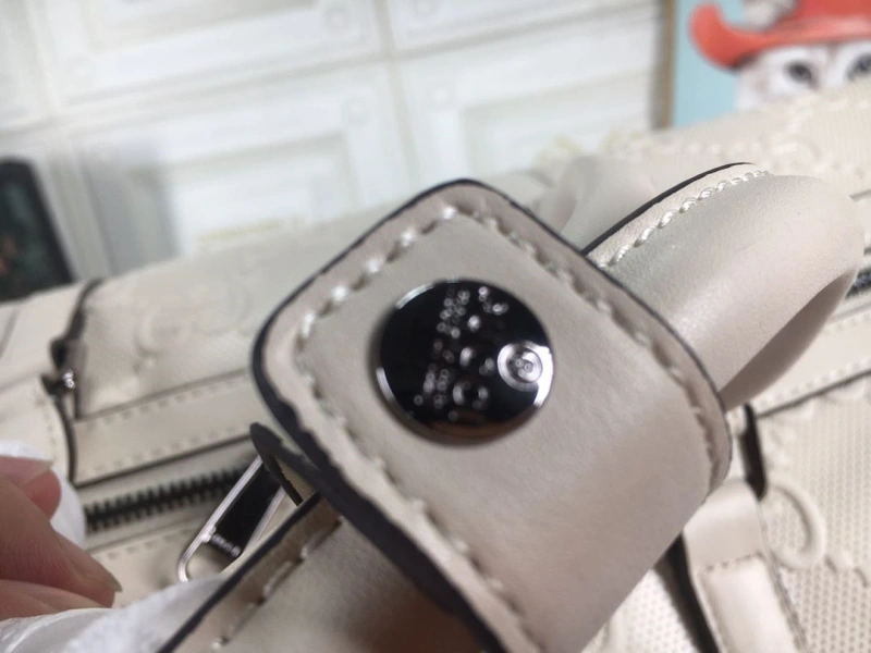 Gvc*1 travel bags 4189a-0752