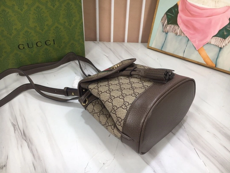 Gvc*1 backpacks 4189a-0782