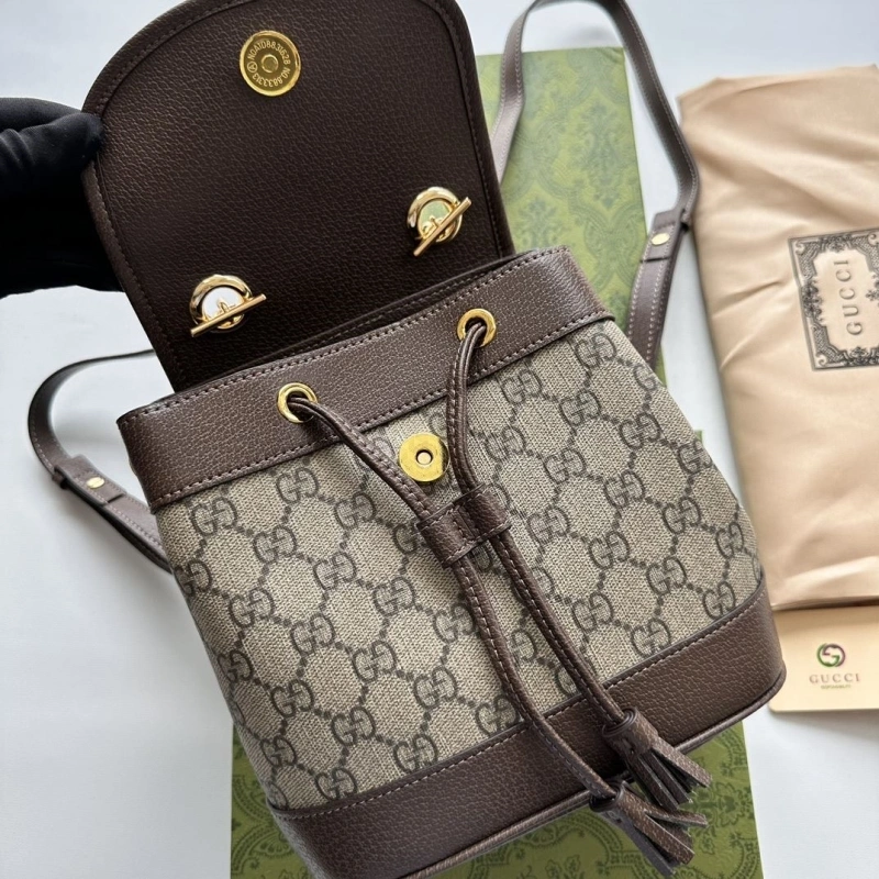 Gvc*1 backpacks 4189a-0786