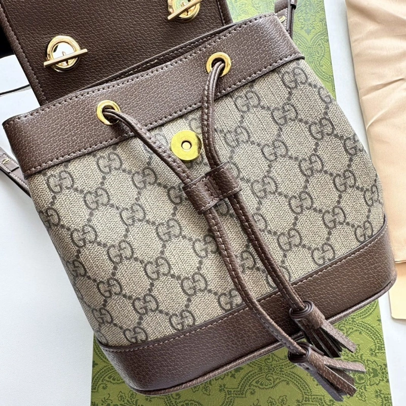 Gvc*1 backpacks 4189a-0786
