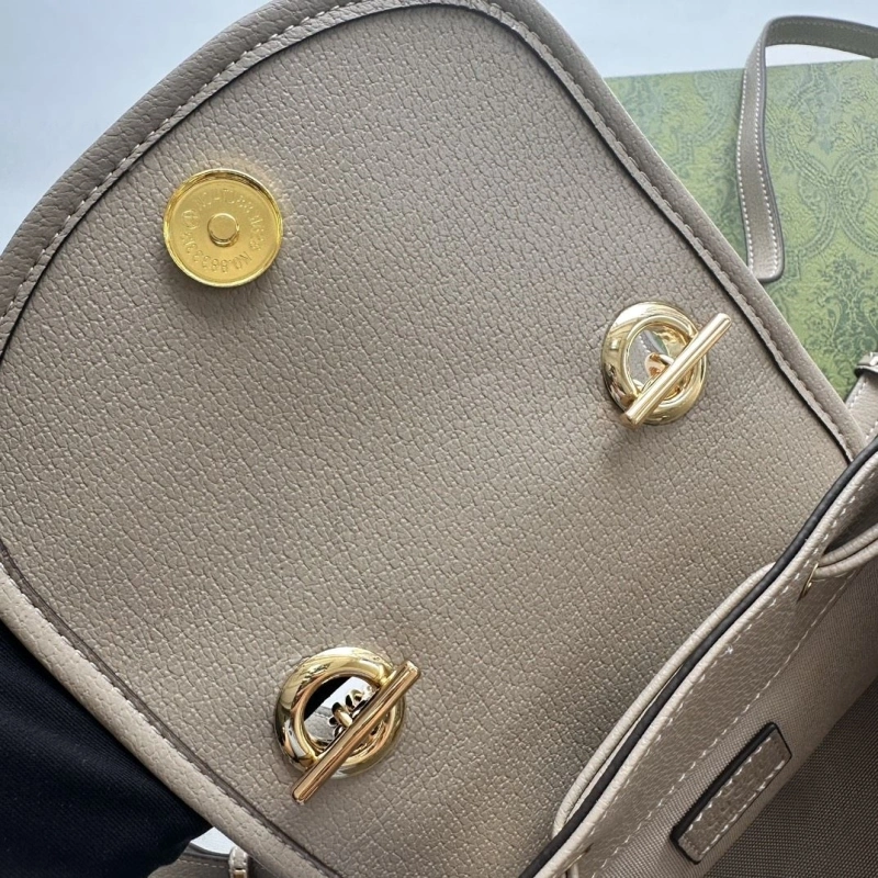 Gvc*1 backpacks 4189a-0787