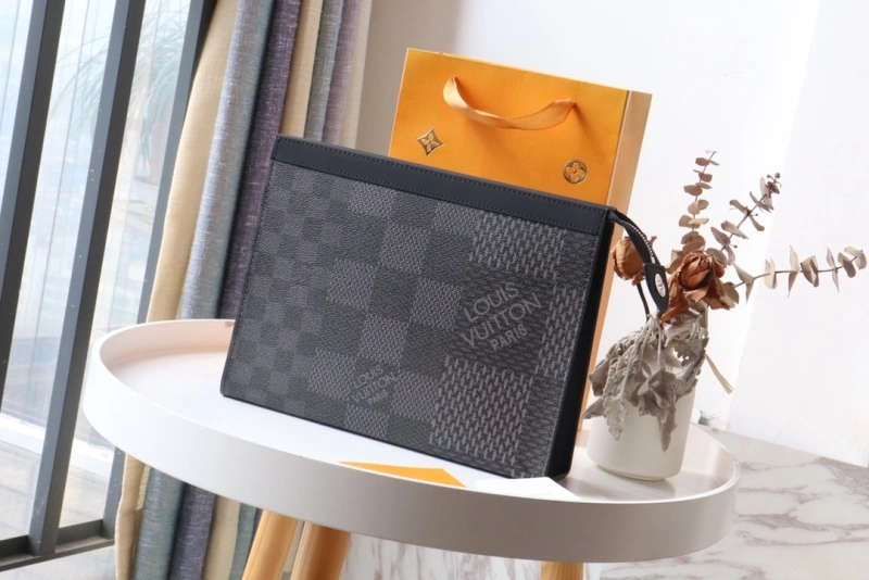 LV Clutch Bags 4192A-0002