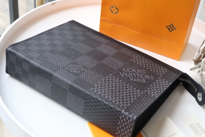 LV Clutch Bags 4192A-0002