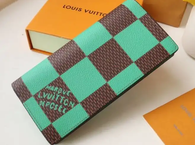 LV Wallets 4192D-0006