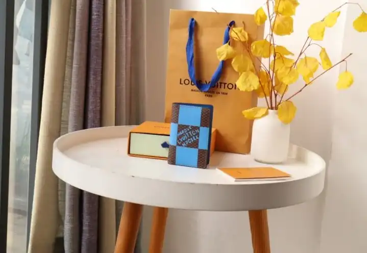 LV Wallets 4192D-0012
