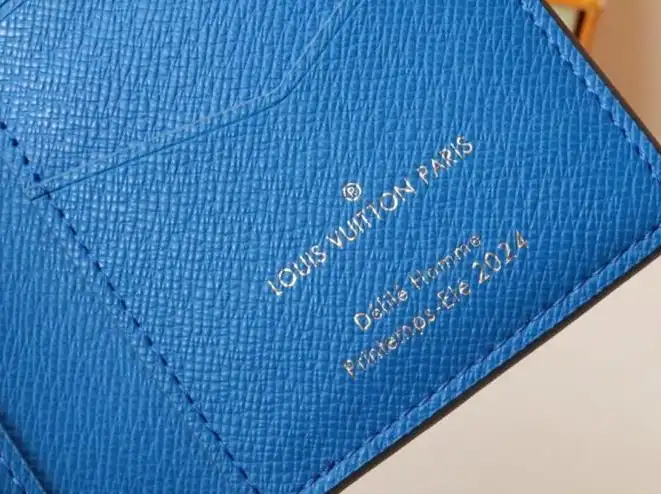 LV Wallets 4192D-0012