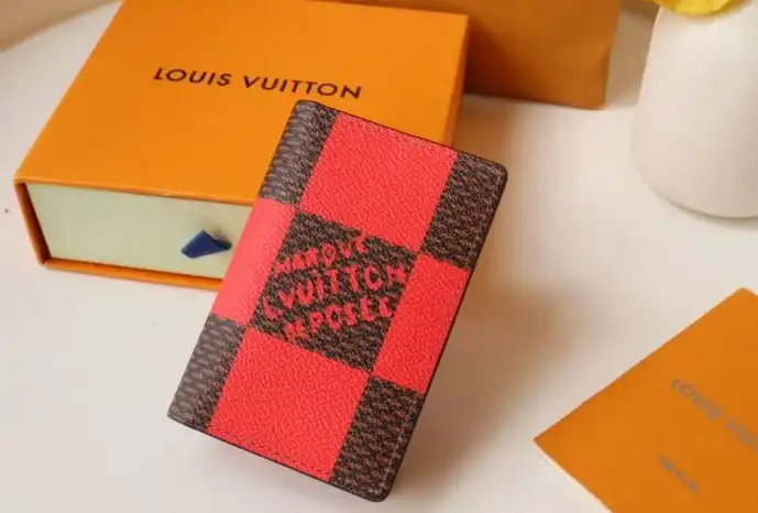LV Wallets 4192D-0013