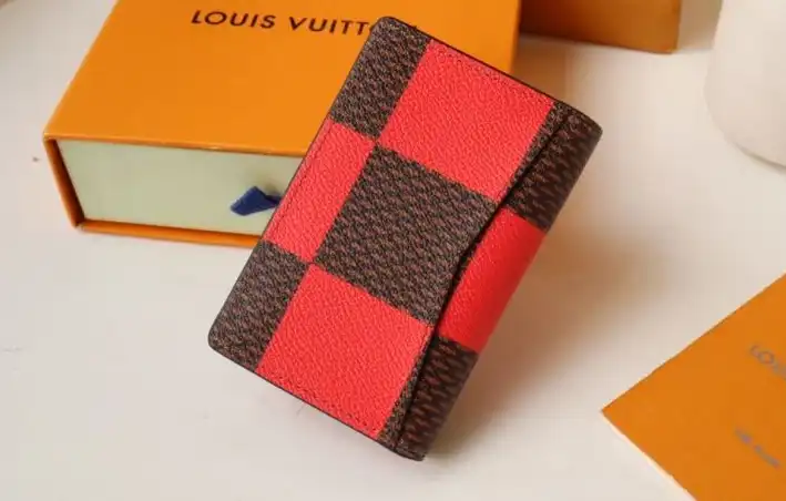 LV Wallets 4192D-0013