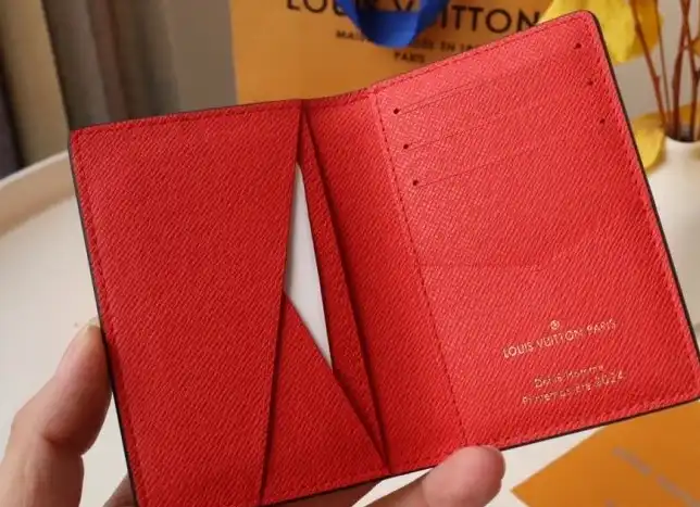 LV Wallets 4192D-0013