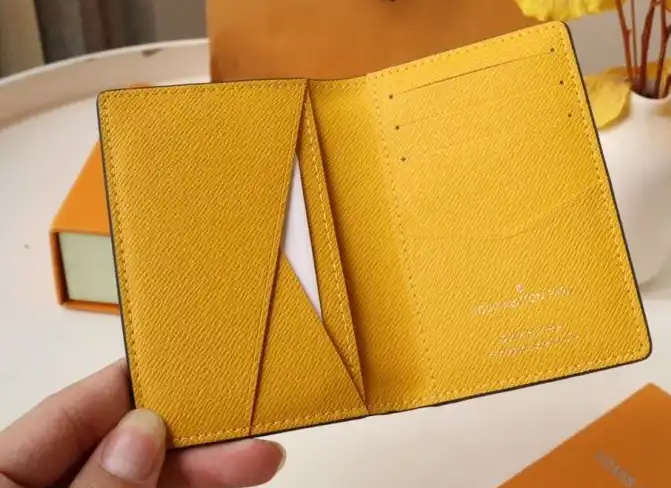 LV Wallets 4192D-0014