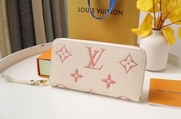 LV Wallets 4192D-0018