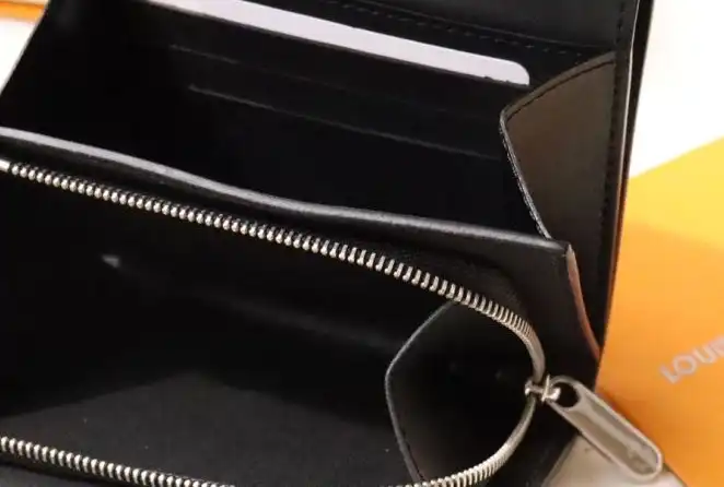 LV Wallets 4192D-0026