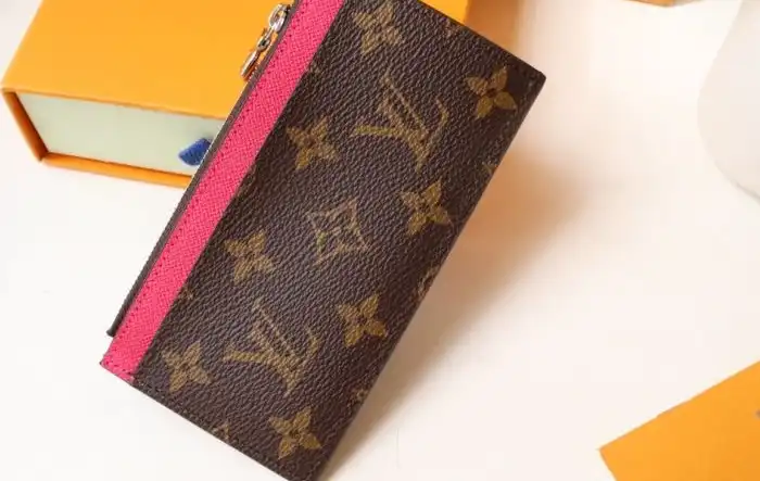 LV Wallets 4192D-0028