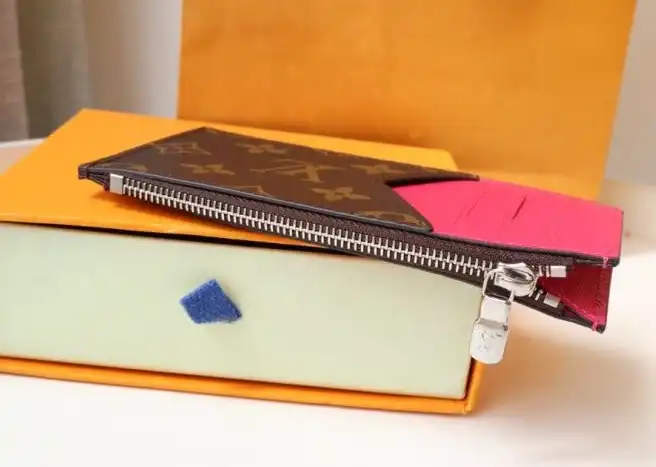 LV Wallets 4192D-0028