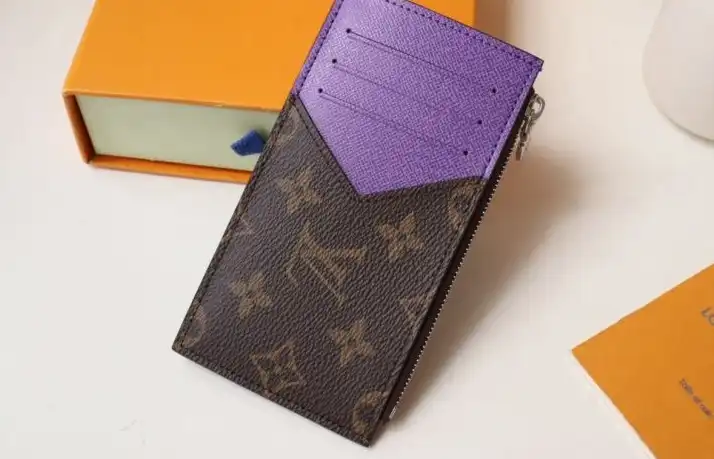 LV Wallets 4192D-0029