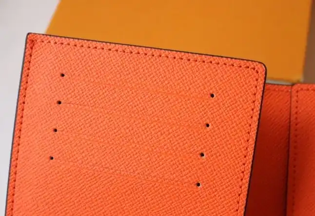 LV Wallets 4192D-0037