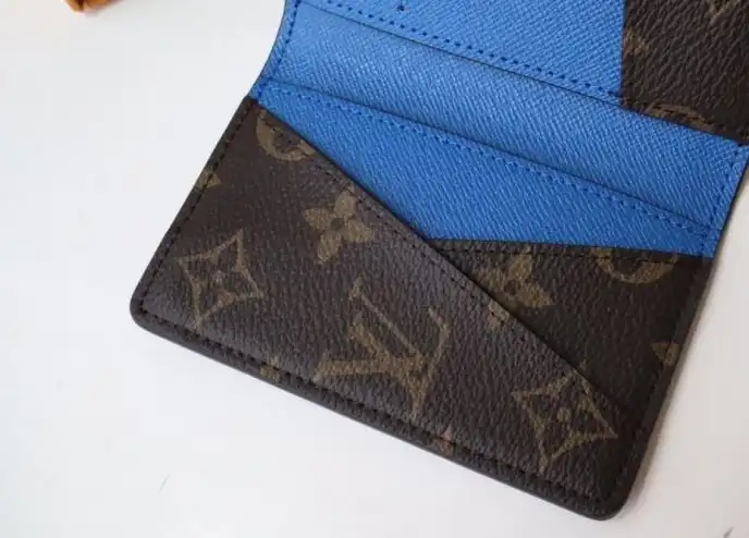 LV Wallets 4192D-0040