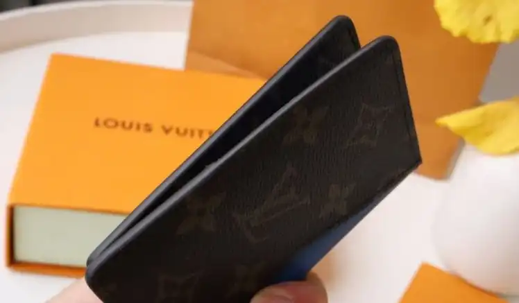 LV Wallets 4192D-0040