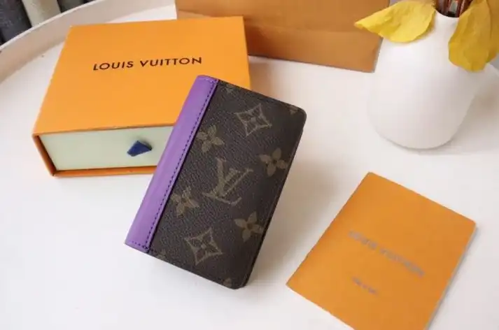 LV Wallets 4192D-0042