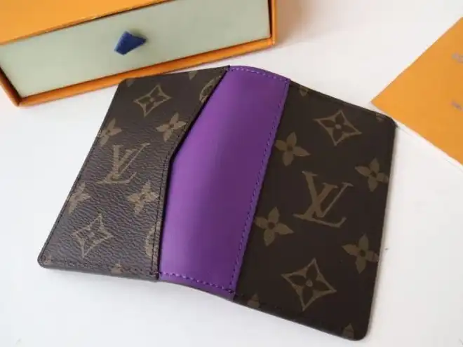 LV Wallets 4192D-0042