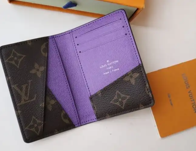 LV Wallets 4192D-0042