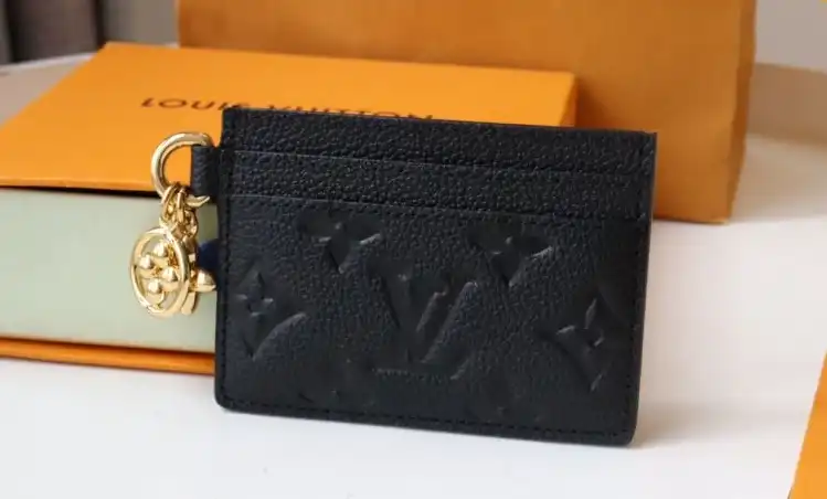 LV Wallets 4192D-0055