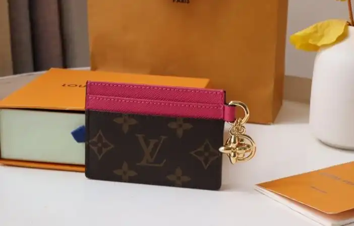 LV Wallets 4192D-0058