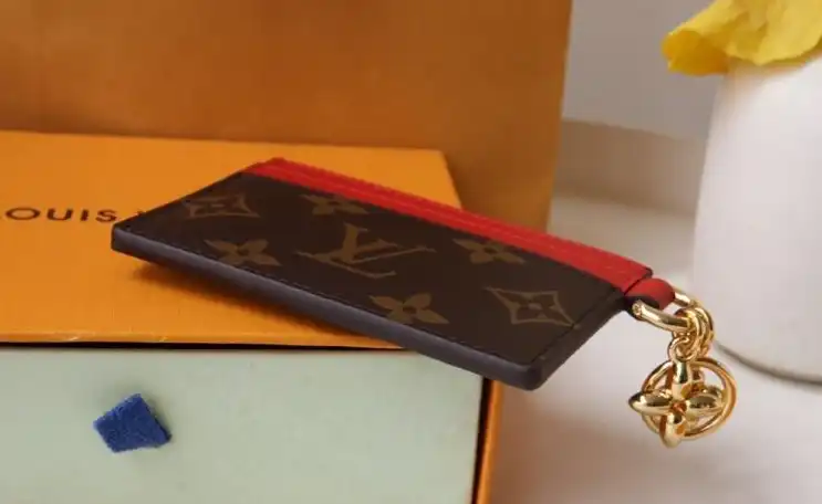 LV Wallets 4192D-0060