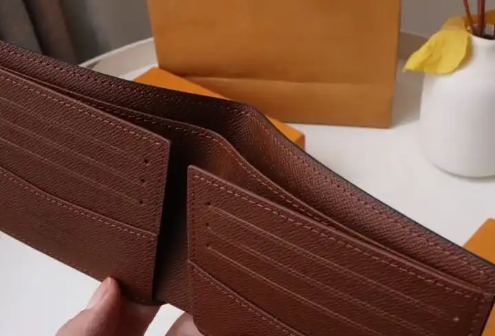 LV Wallets 4192D-0063